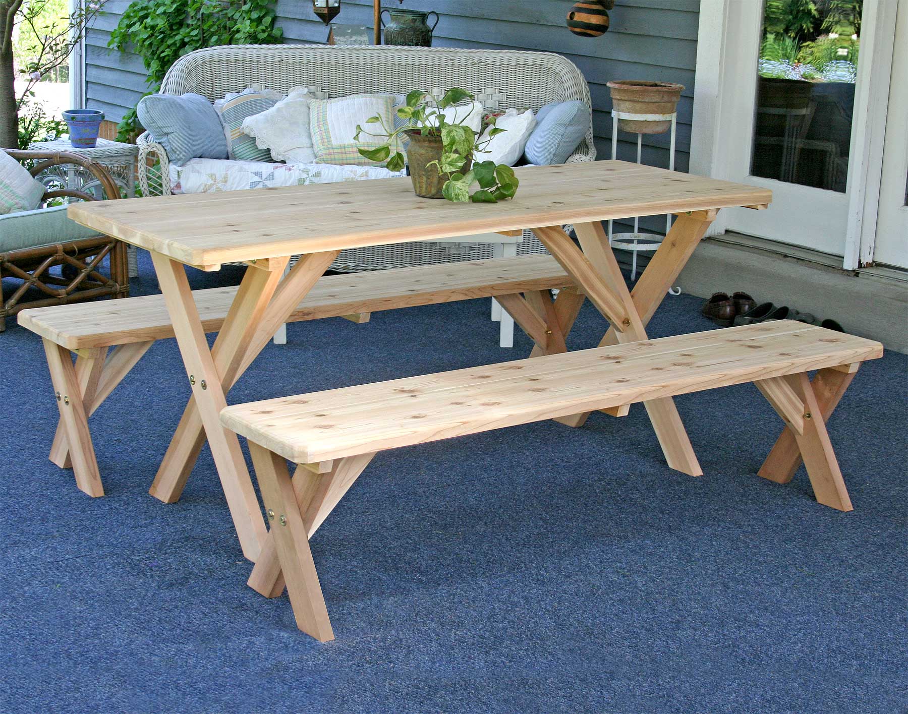 Cedar Backyard Bash Cross Legged Picnic Table w/ Detached Benches